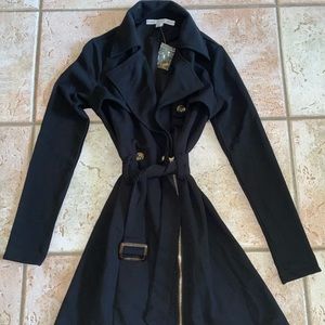 BRAND NEW black zip up trench coat with belt